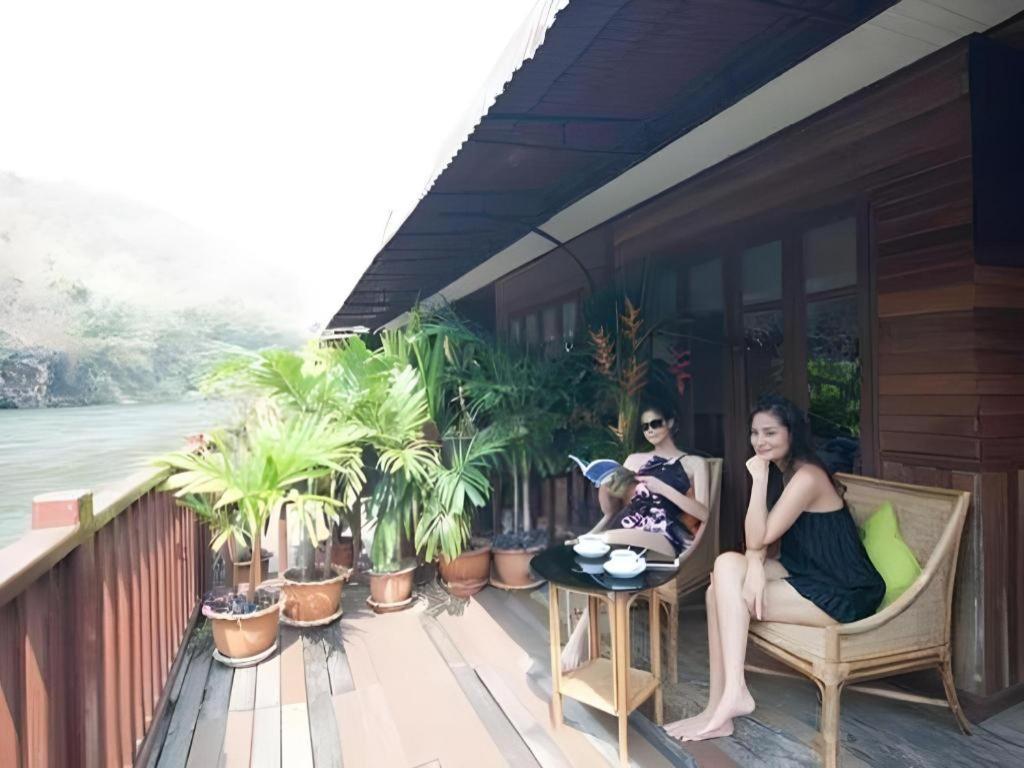 River Kwai Village Hotel Ban Kaeng Raboet Exteriér fotografie