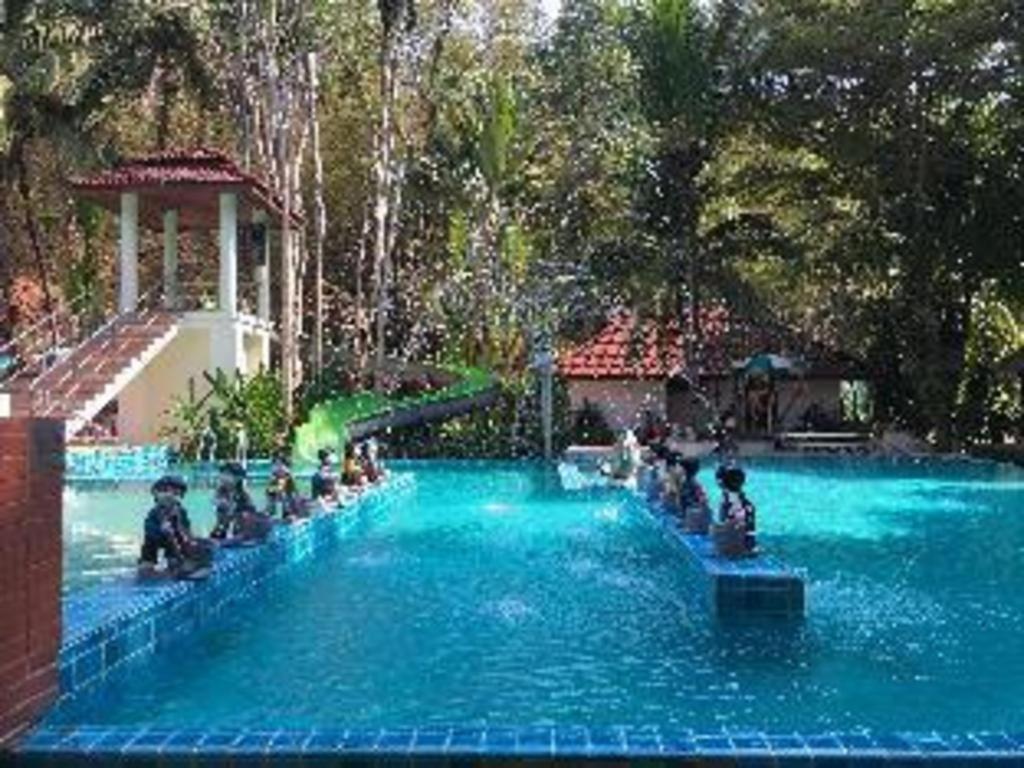 River Kwai Village Hotel Ban Kaeng Raboet Exteriér fotografie