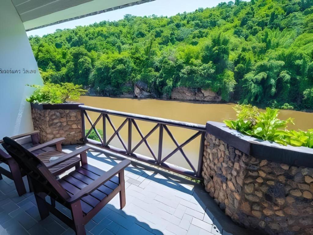 River Kwai Village Hotel Ban Kaeng Raboet Exteriér fotografie